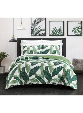 Sheet set with decorative green pillowcase