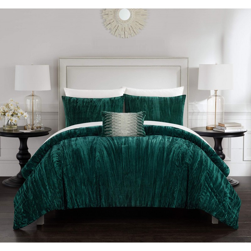 Velvet Green Bedding